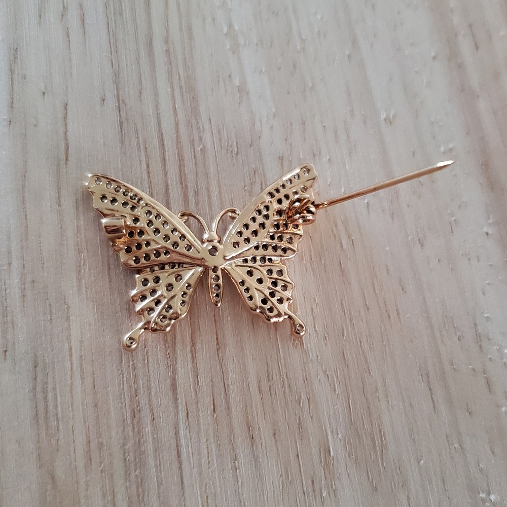 Butterfly Brooch - Picture 4 of 4